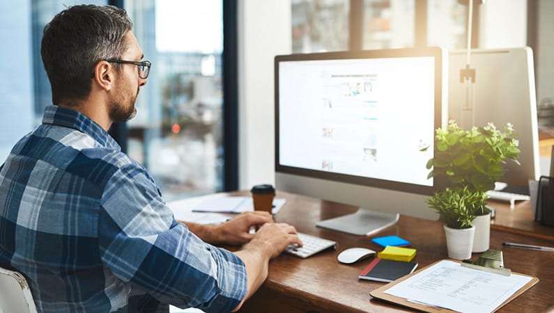 Gestes et postures travail sur écran